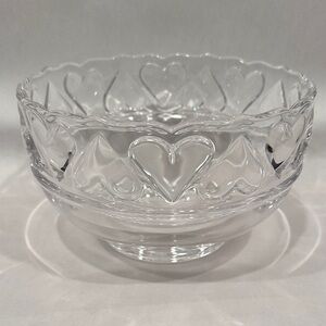 Tiffany & Co. Clear Heart Glass Bowl 8” wide 5” deep